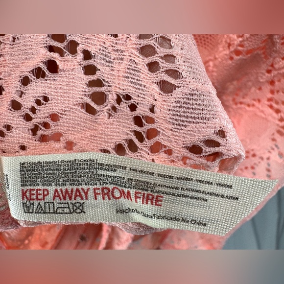 Free People Intimately Rose Tyrie Lace Corset Bodysuit Pink Shell Size S NWT - Picture 7 of 7